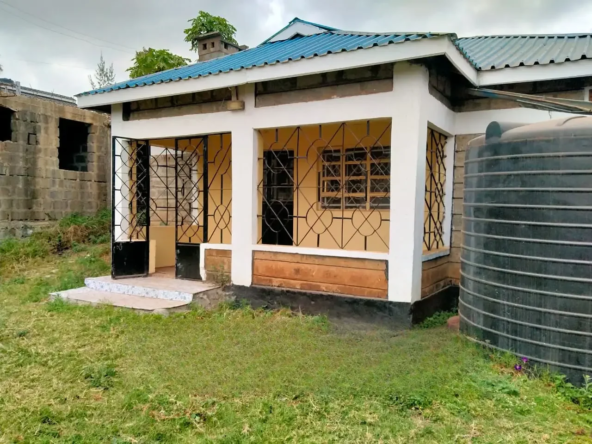 3bedroom bungaow in quarter acre plot matasia